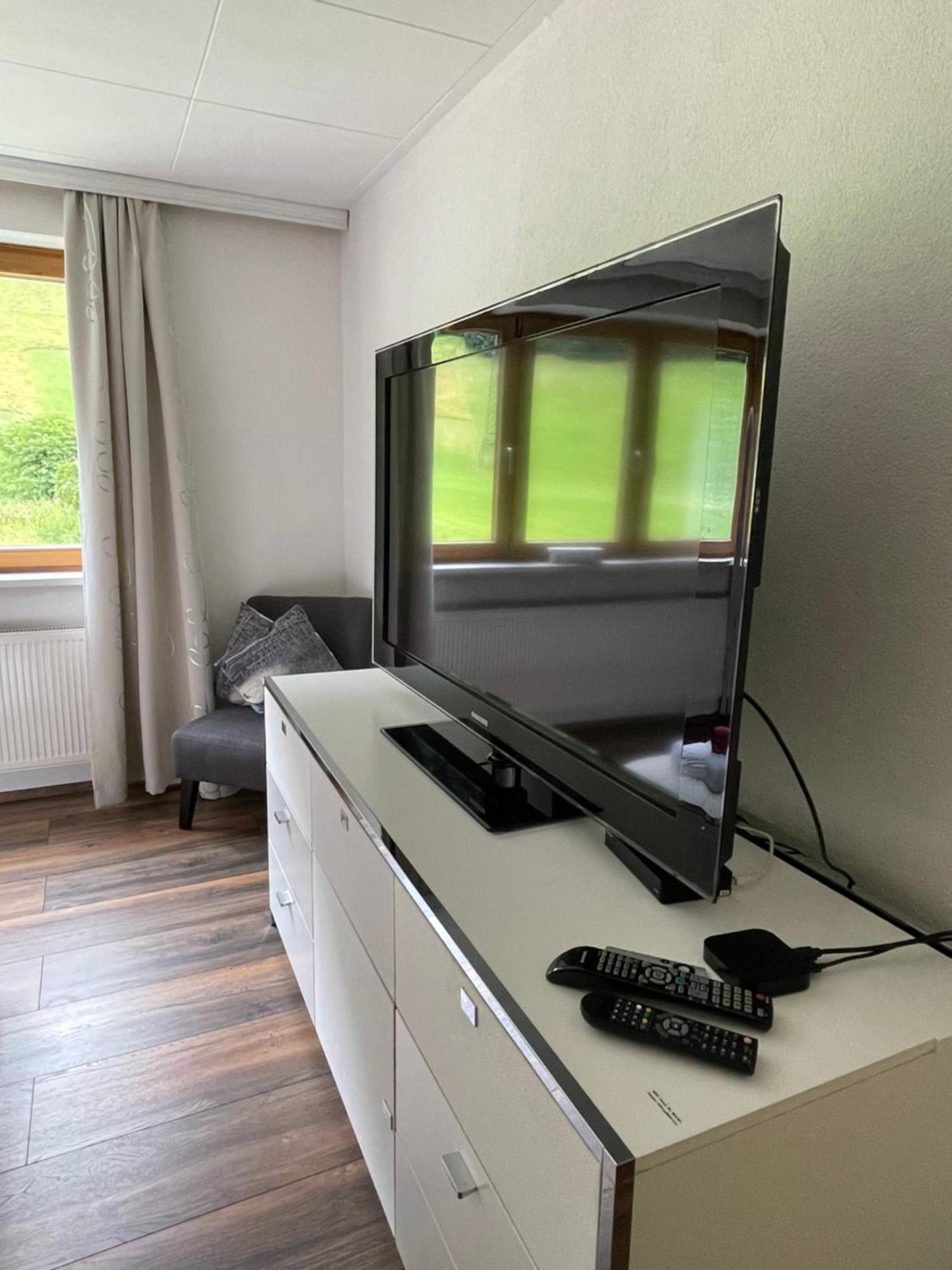Haus St. Martin Hotell Klosterle am Arlberg Eksteriør bilde